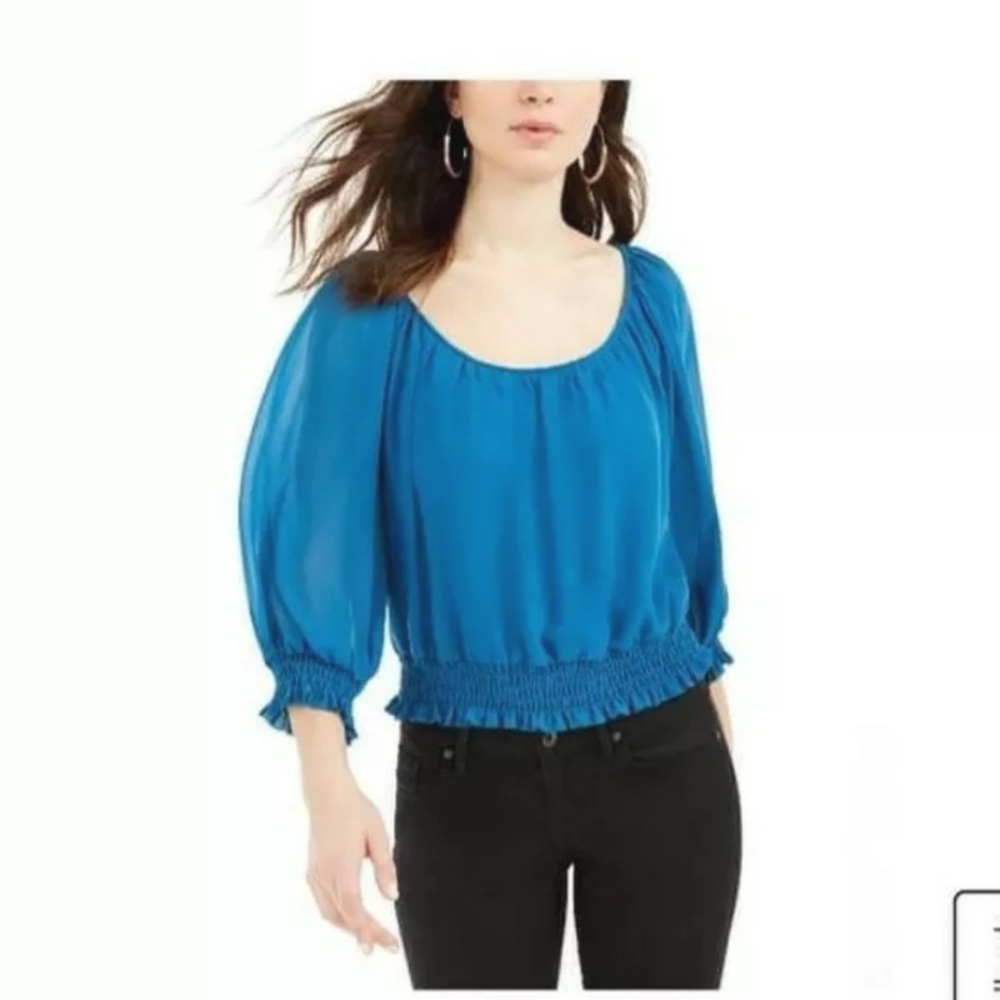 Guess 3/4 sleeve crop top
